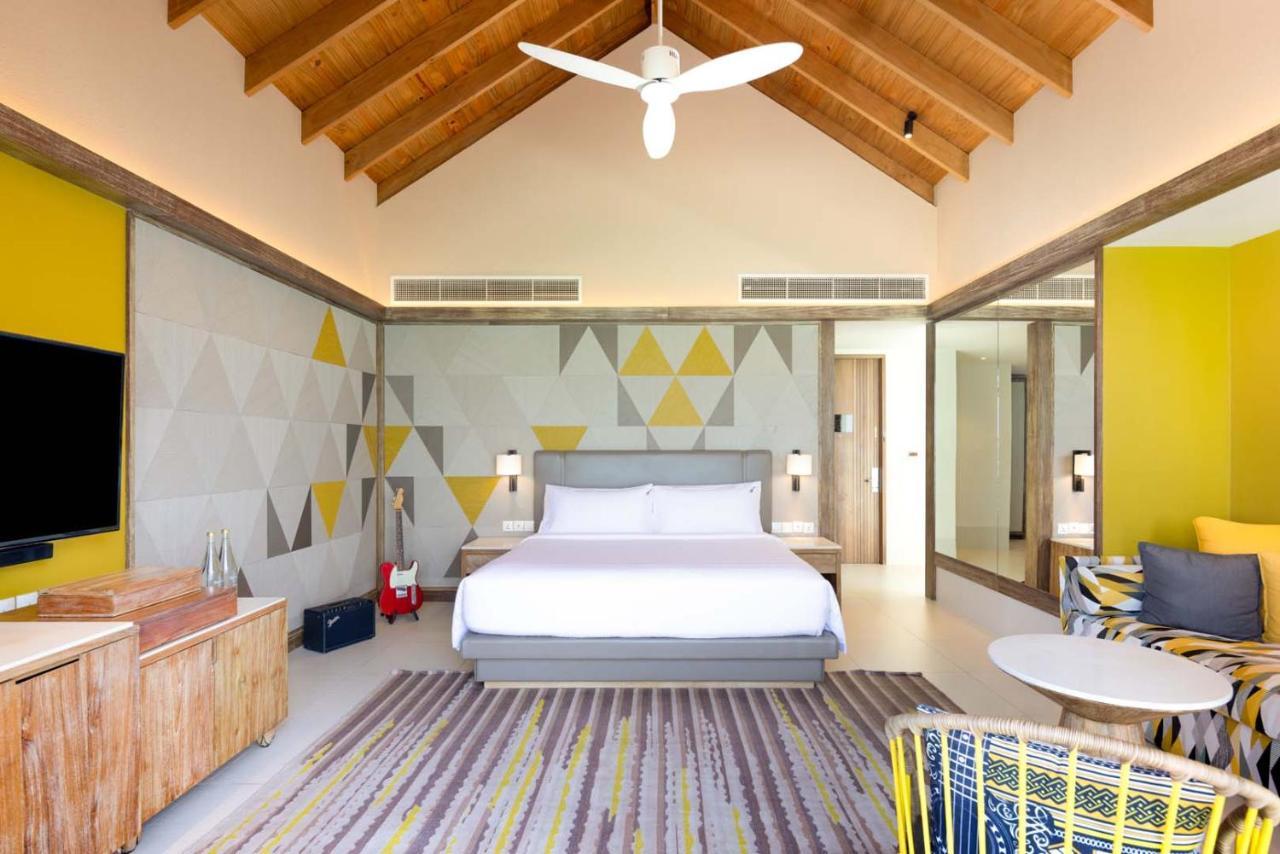 فندق هارد روك مالديفز Emboodhoo Lagoon المظهر الخارجي الصورة A bedroom at the W Maldives